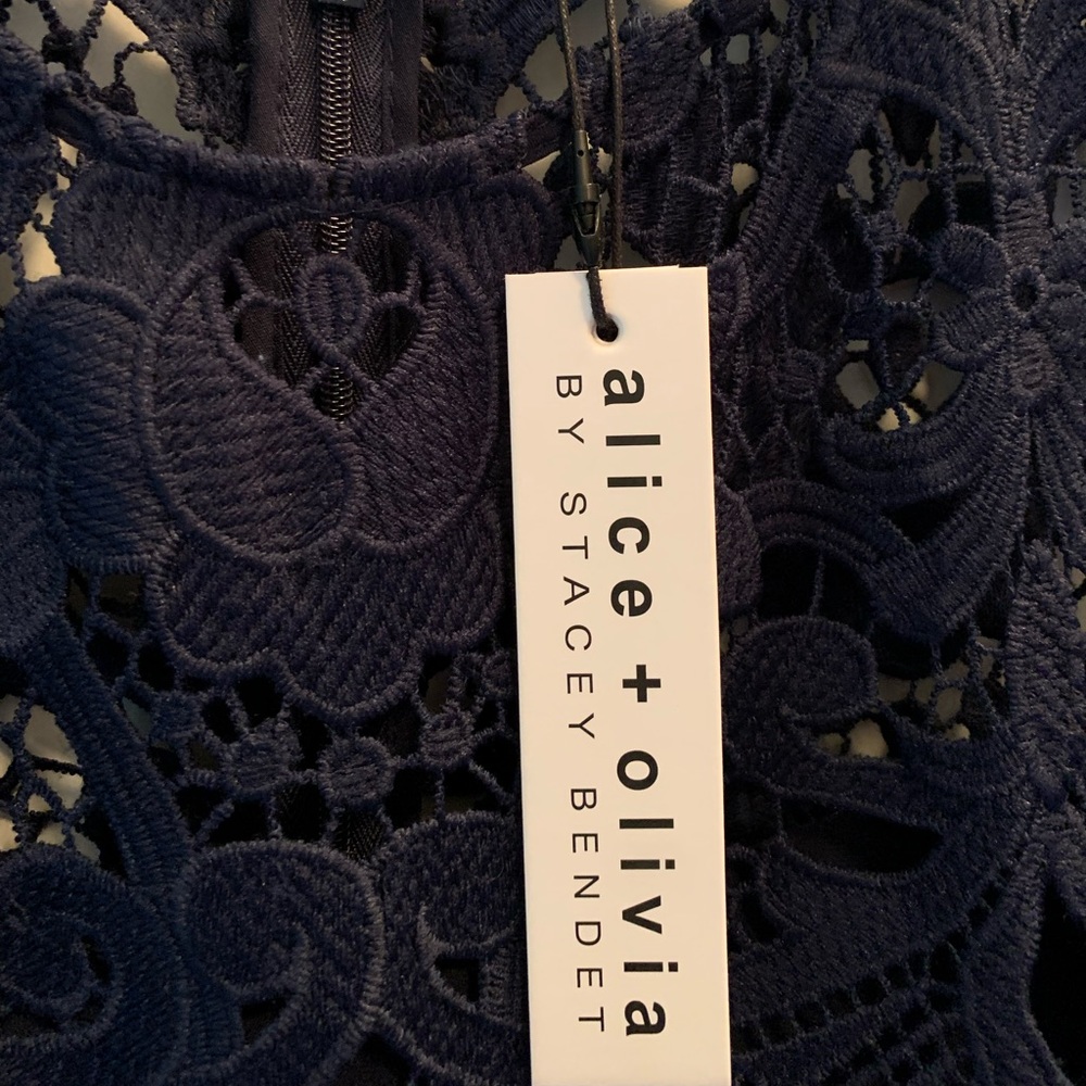 Alice & Olivia Navy Tunic with camisole Size M